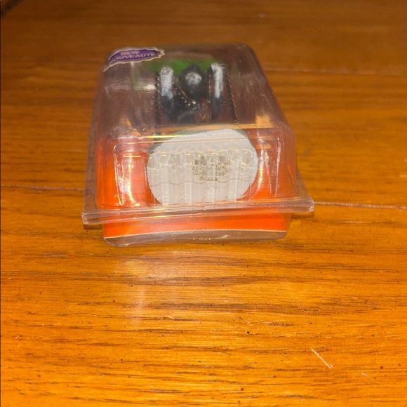 Halloween Miniature Toy Set with Pumpkins and Figurines - Picture 6 of 14